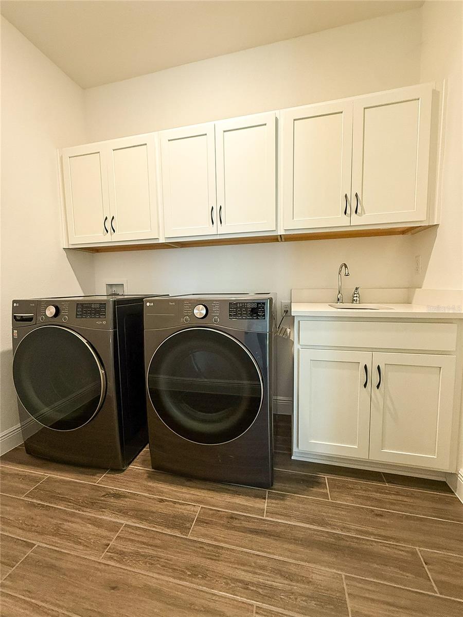 VILLAGES/MINNEOLA HILLS PH 4 - Residential