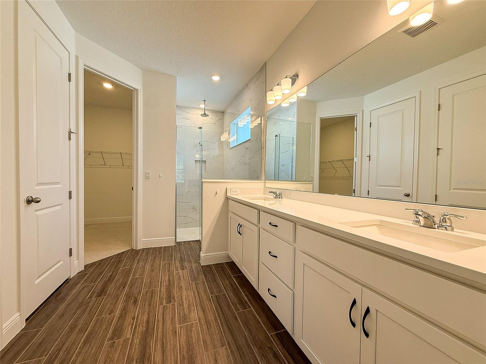 VILLAGES/MINNEOLA HILLS PH 4 - Residential