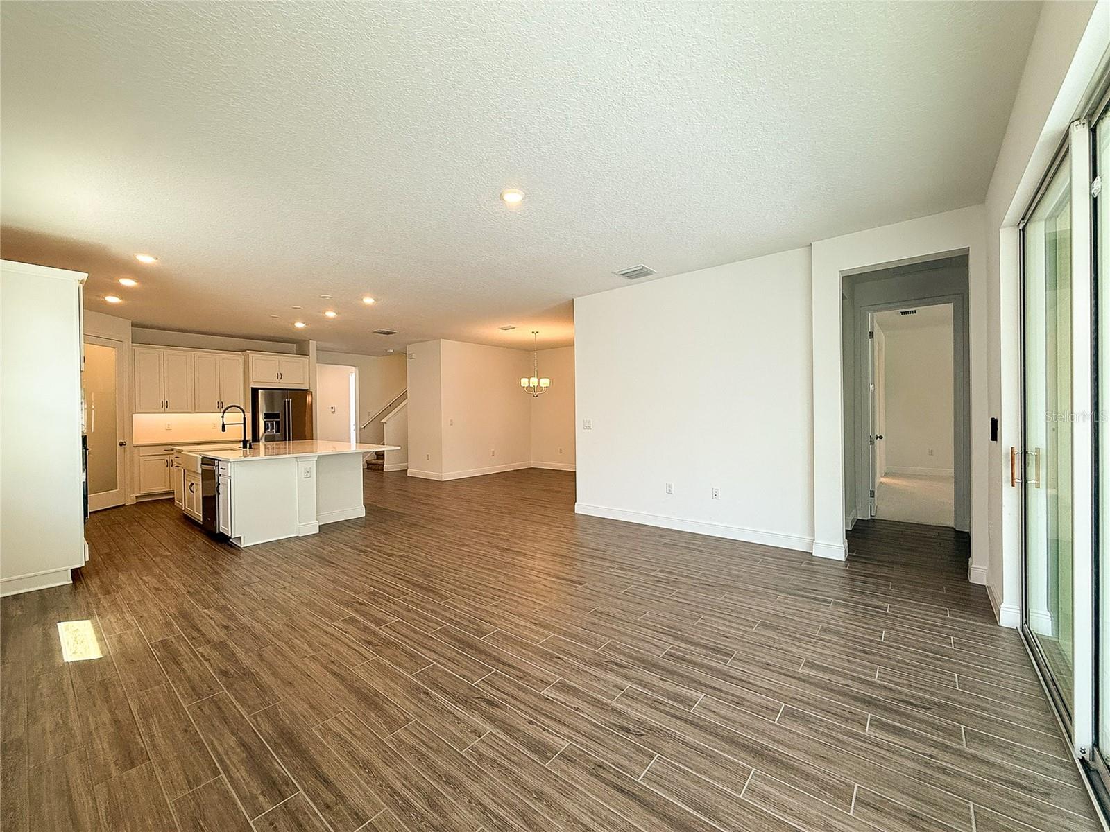 VILLAGES/MINNEOLA HILLS PH 4 - Residential