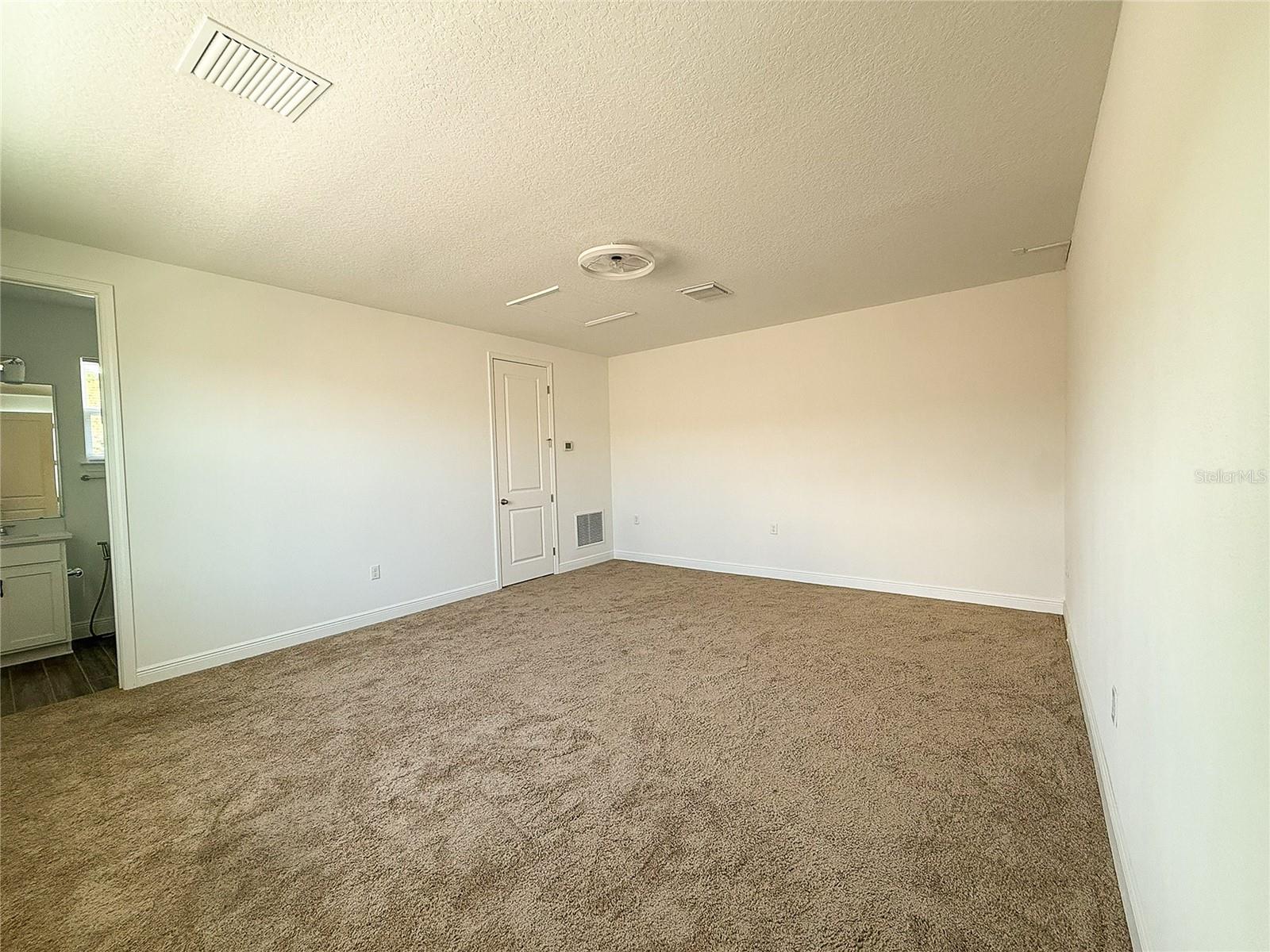 VILLAGES/MINNEOLA HILLS PH 4 - Residential