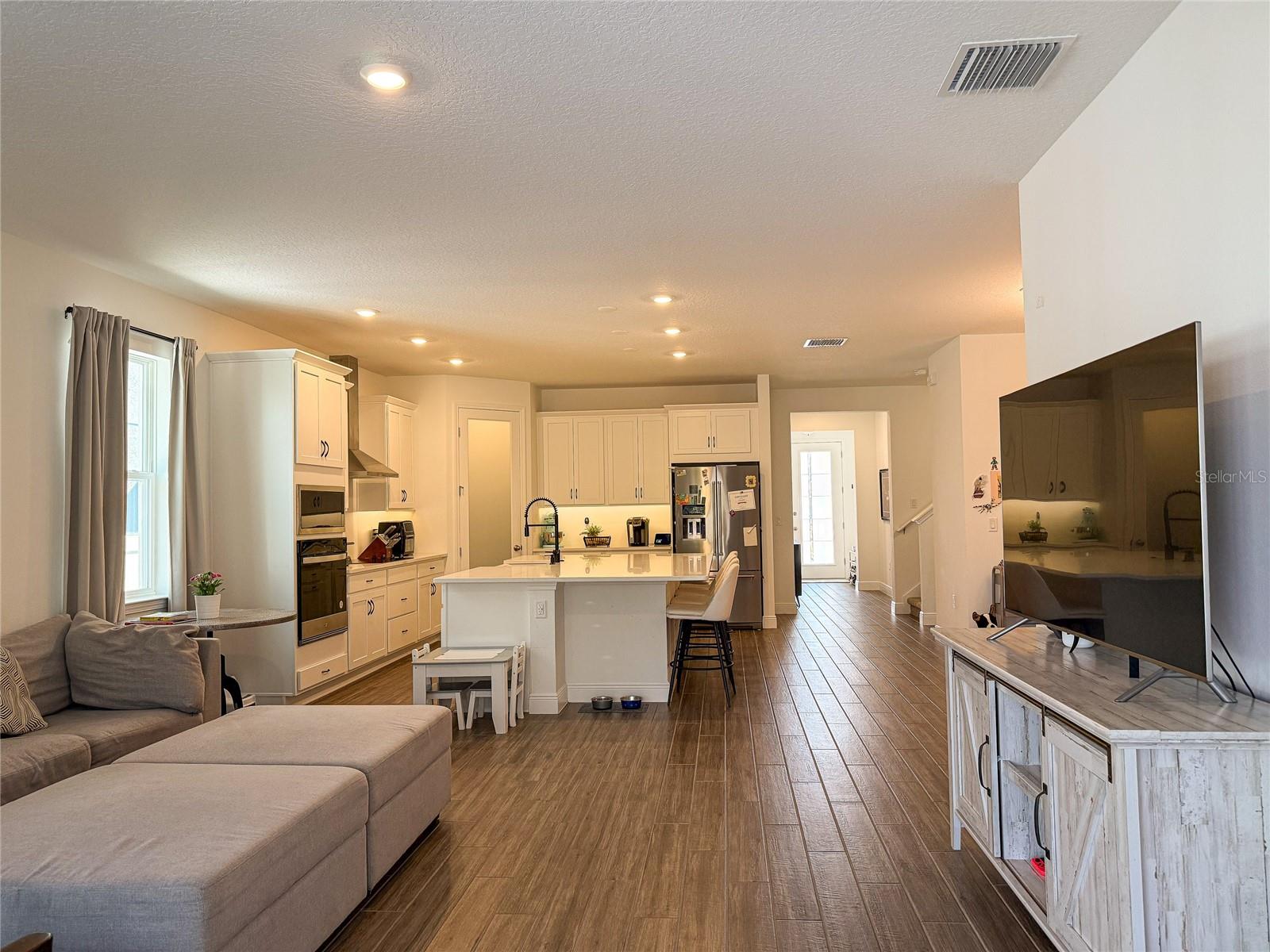 VILLAGES/MINNEOLA HILLS PH 4 - Residential