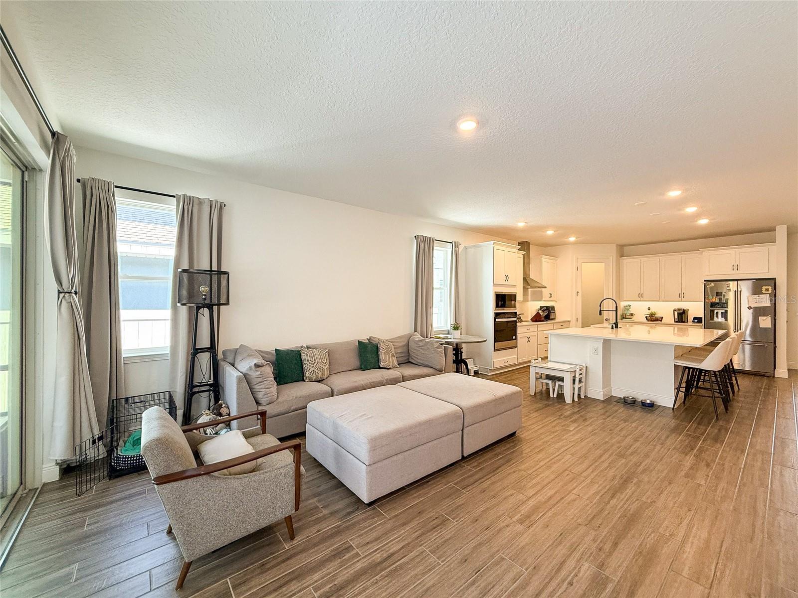 VILLAGES/MINNEOLA HILLS PH 4 - Residential