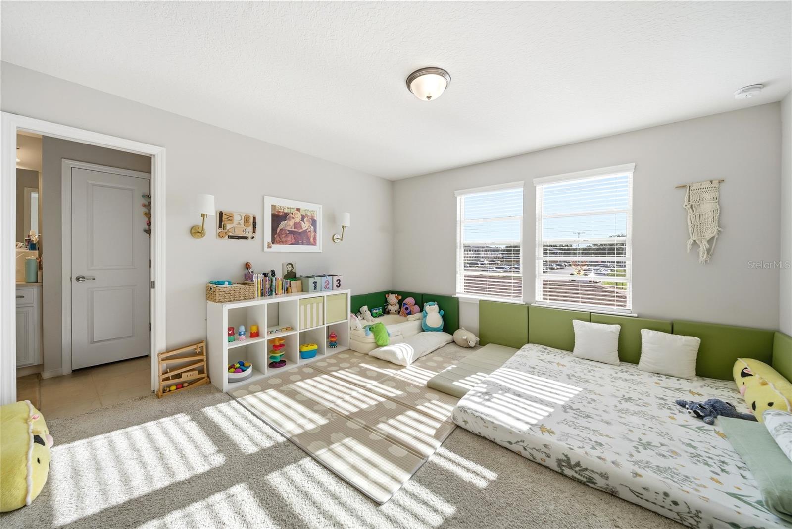 LAKESHORE AT NARCOOSSEE PH 2 - Residential