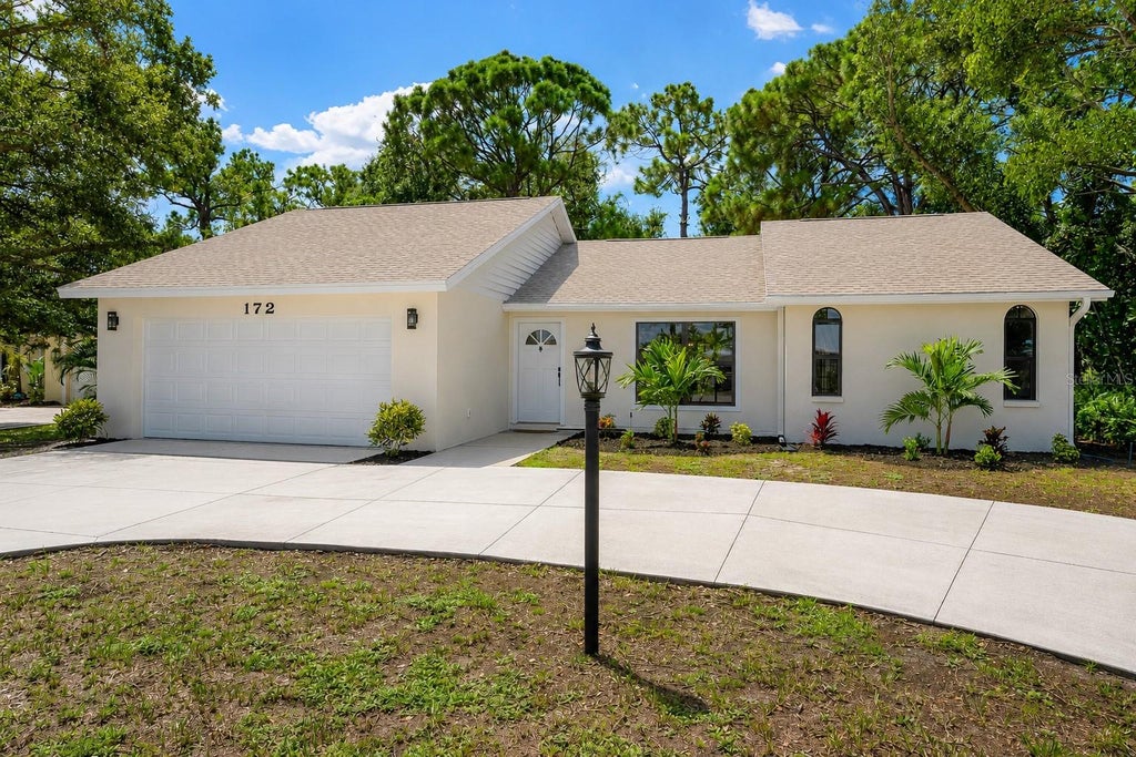 Photo of 172 Shady Pine Lane, Nokomis, FL 34275 (MLS # A4704826)
