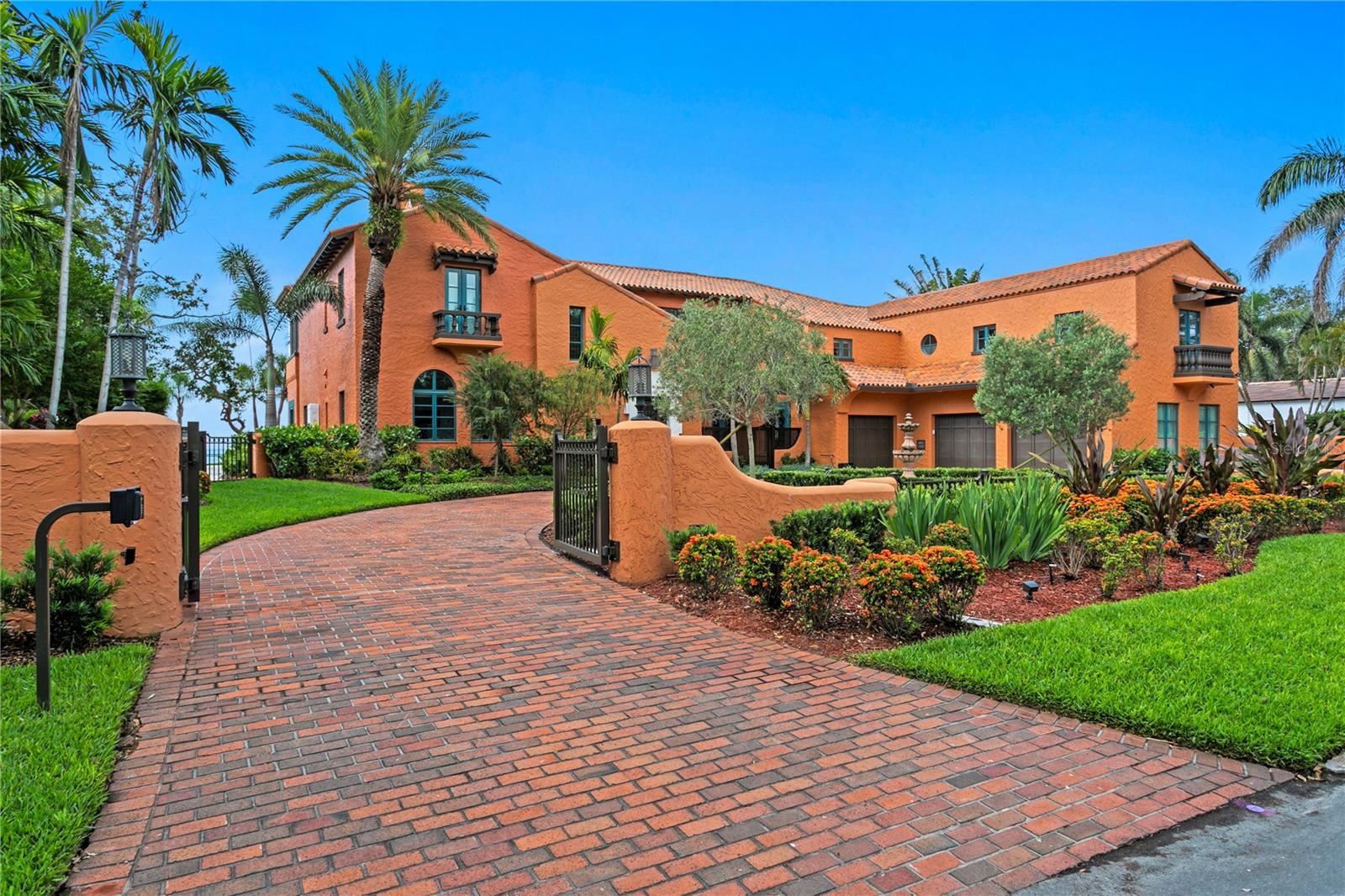 SNELL ISLE BRIGHTWATERS SEC 1 REP - Residential