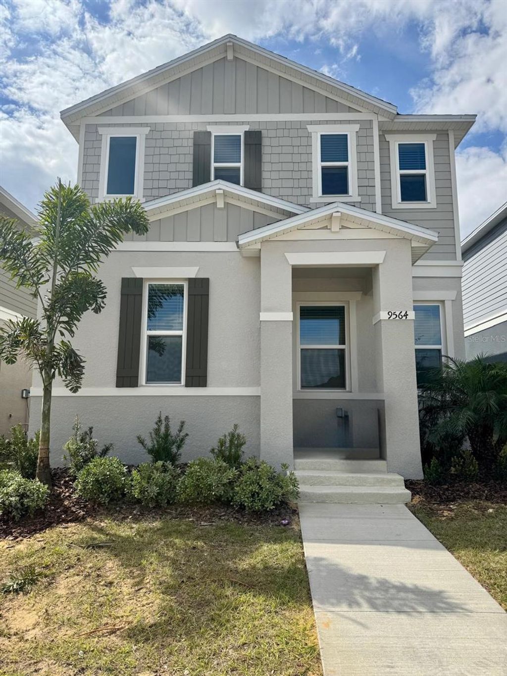 Photo of 9564 Westside Hills Drive, Davenport, FL 33896 (MLS # O6386176)