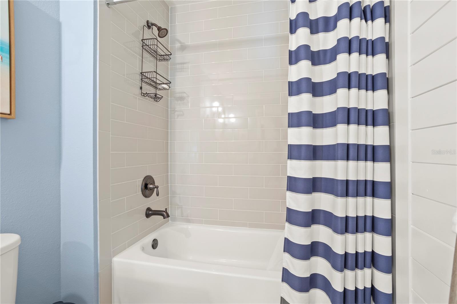 LATHAM PARK NORTH - Residential