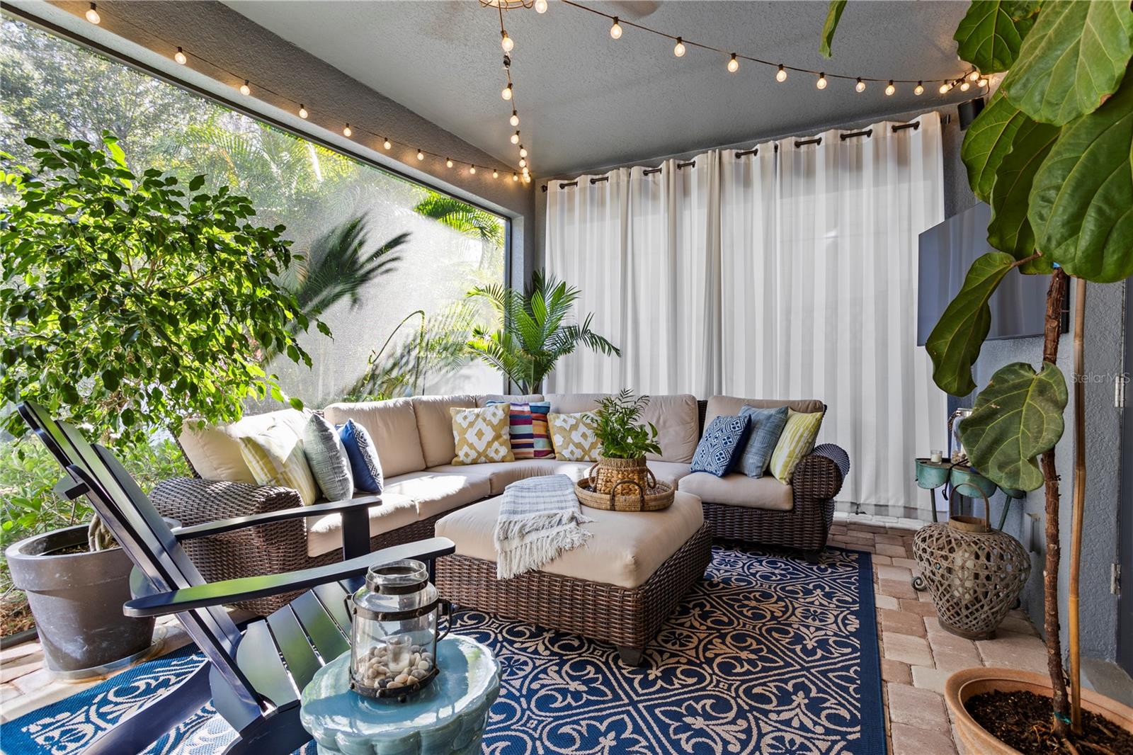 LATHAM PARK NORTH - Residential