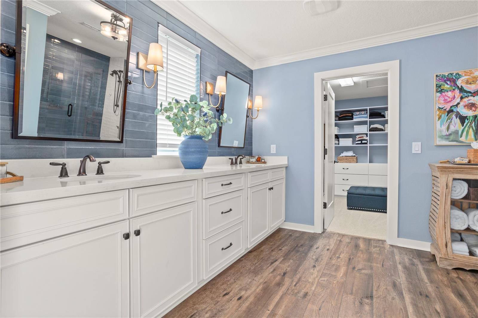 LATHAM PARK NORTH - Residential