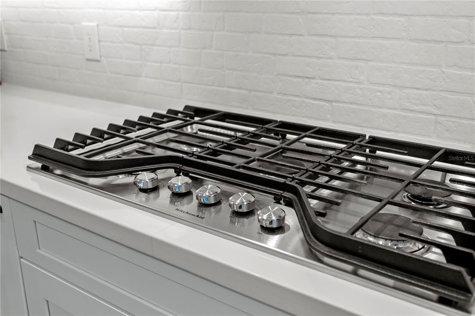 LATHAM PARK NORTH - Residential