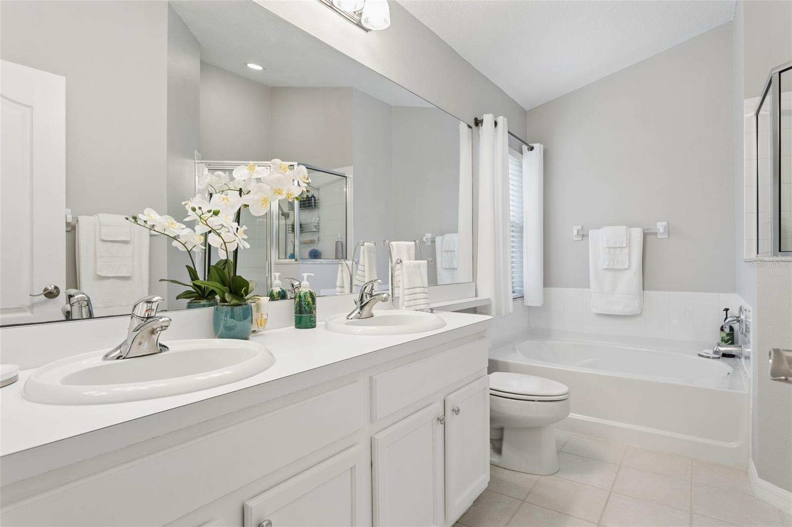 HERITAGE ISLES PH 3D - Residential