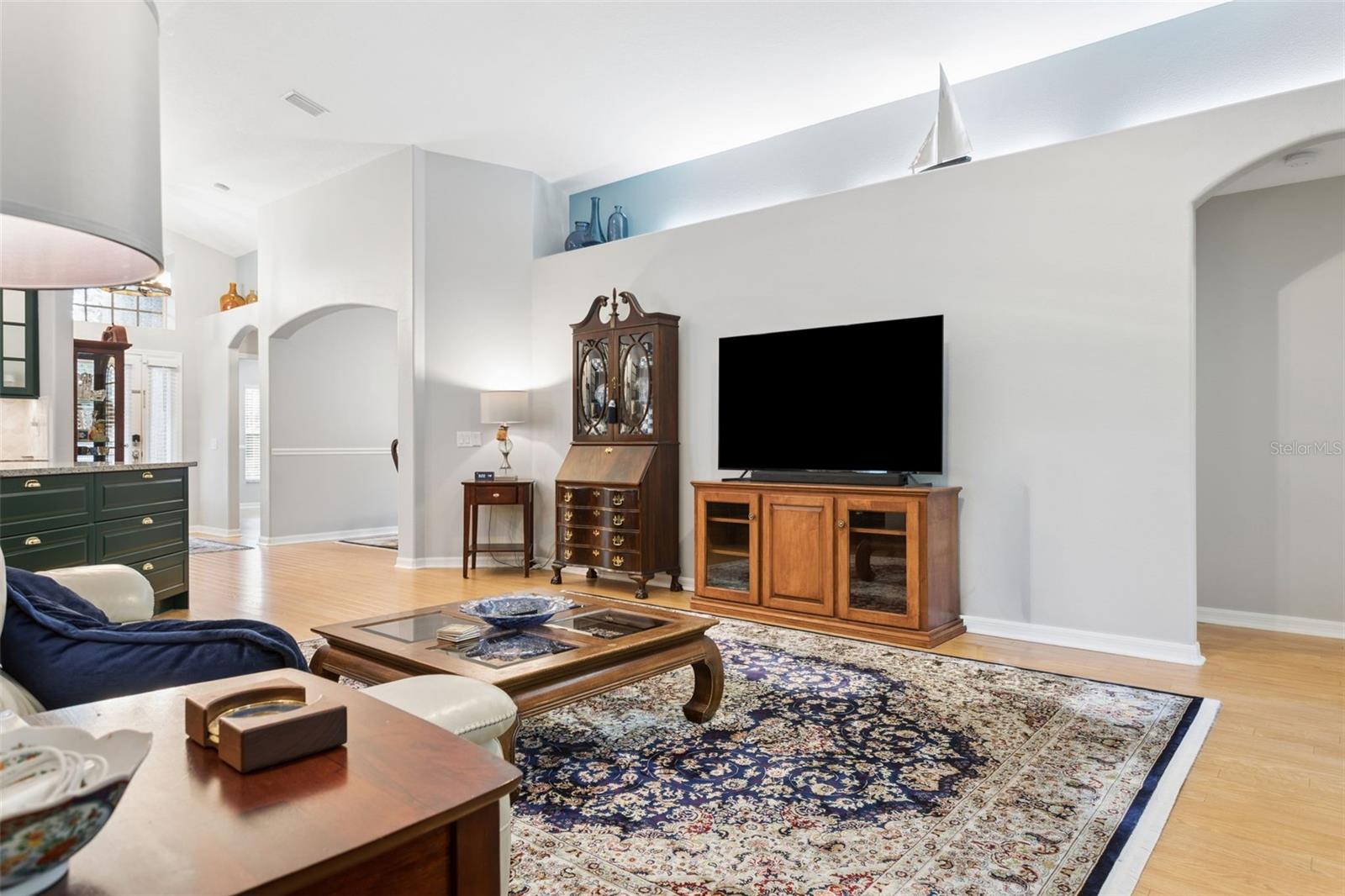 HERITAGE ISLES PH 3D - Residential