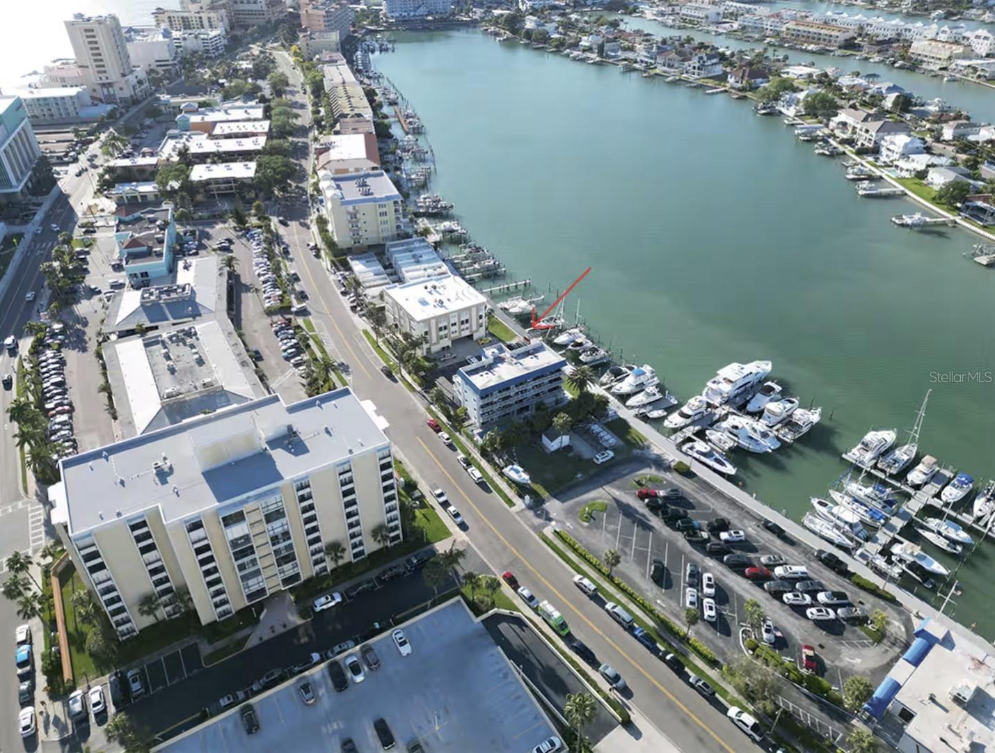 BAYSIDE CONDO - Residential