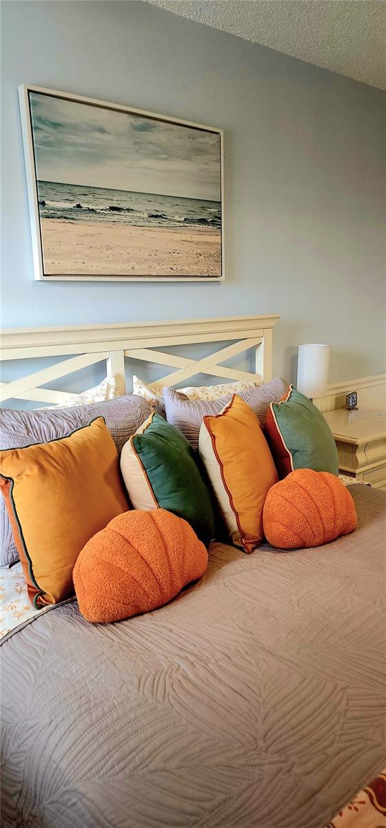 BAYSIDE CONDO - Residential