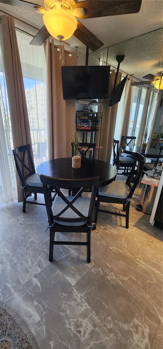 BAYSIDE CONDO - Residential