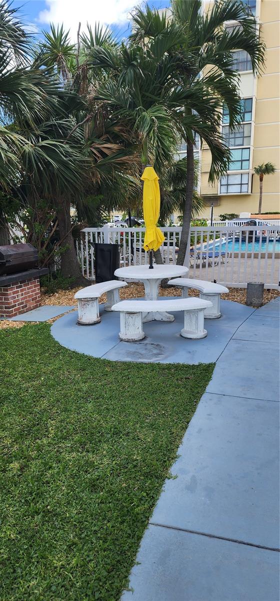 BAYSIDE CONDO - Residential