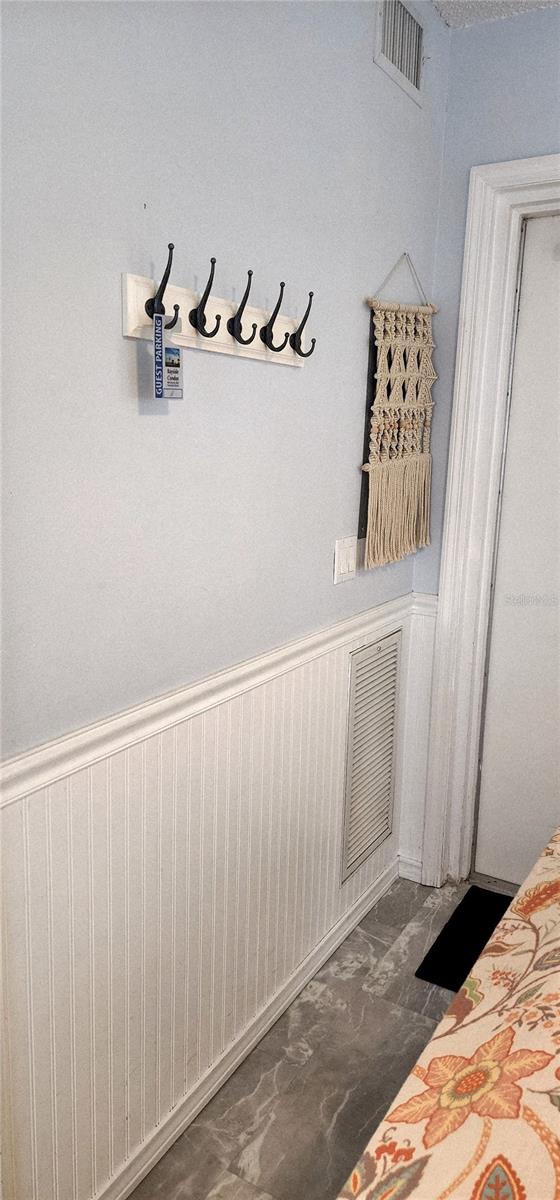 BAYSIDE CONDO - Residential