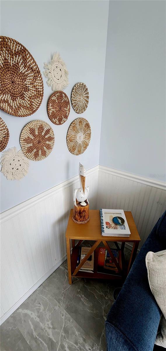 BAYSIDE CONDO - Residential