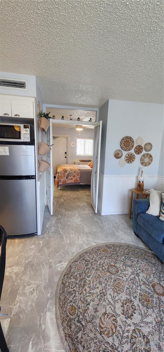 BAYSIDE CONDO - Residential