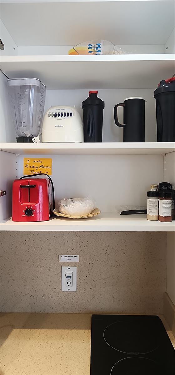 BAYSIDE CONDO - Residential