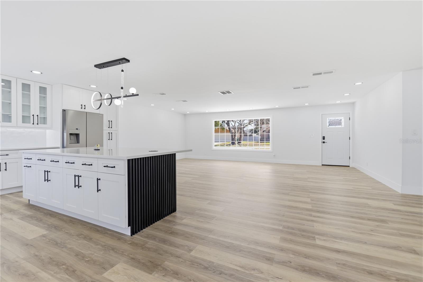 DELTONA LAKES UNIT 7 - Residential