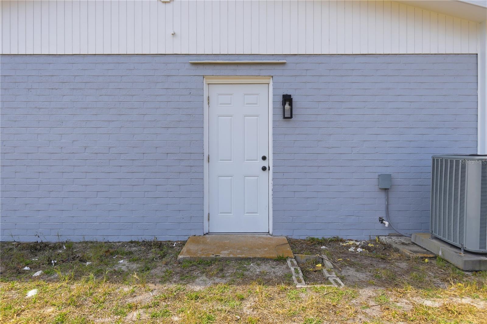 DELTONA LAKES UNIT 7 - Residential