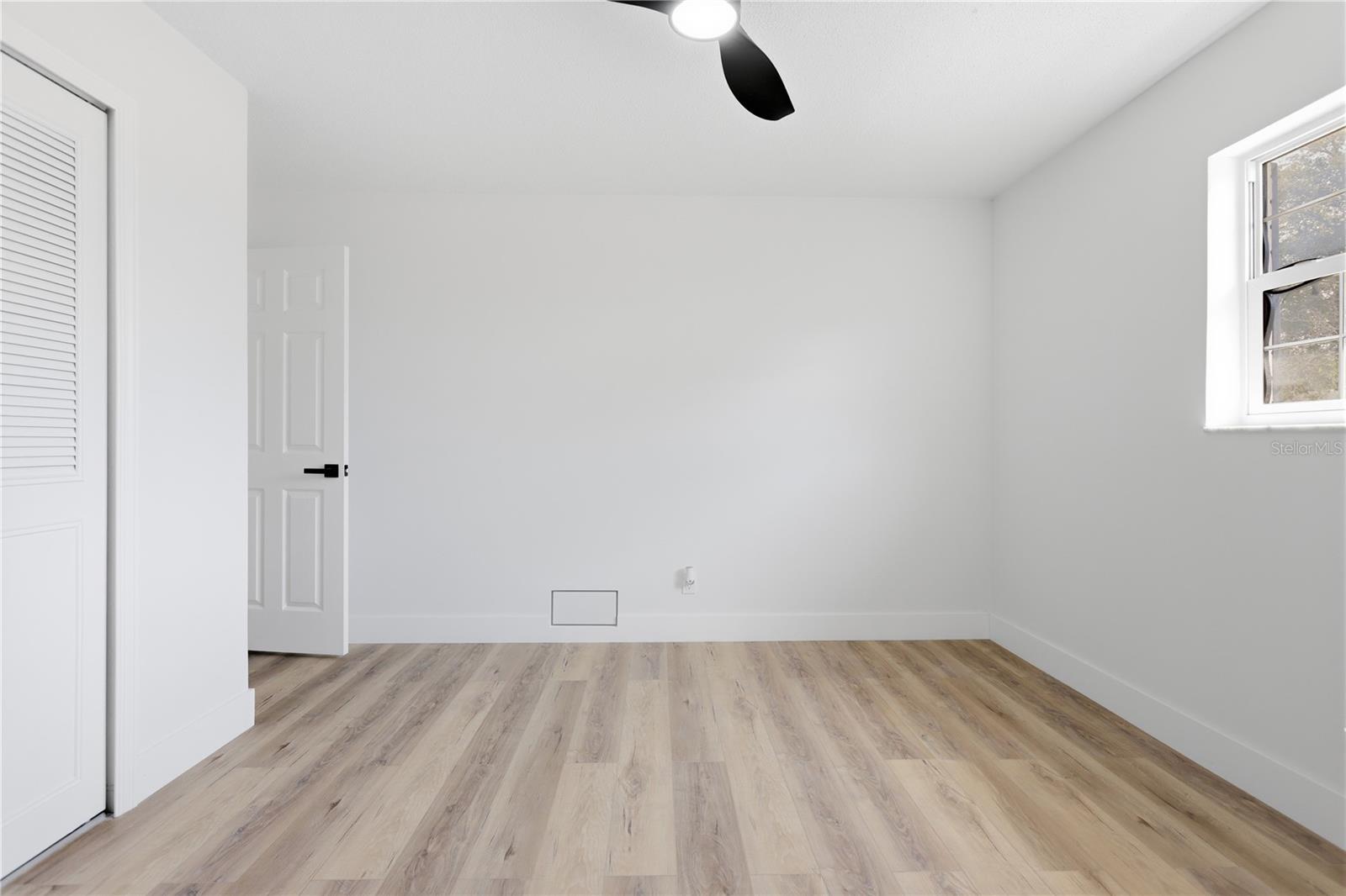 DELTONA LAKES UNIT 7 - Residential