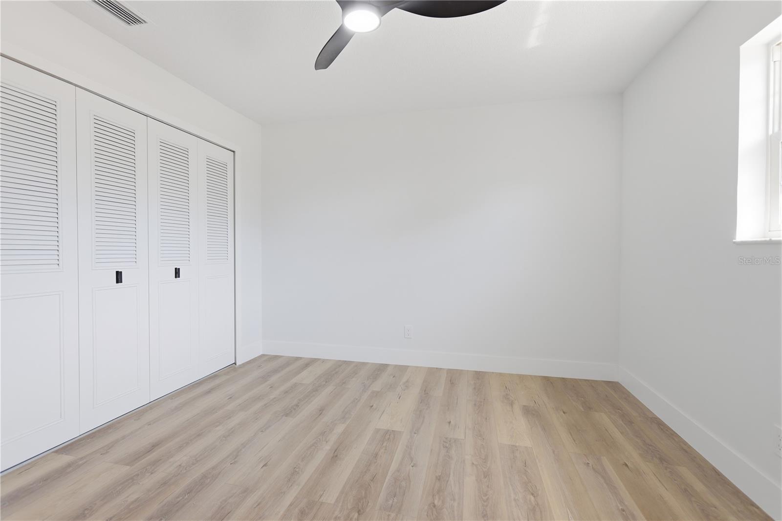 DELTONA LAKES UNIT 7 - Residential