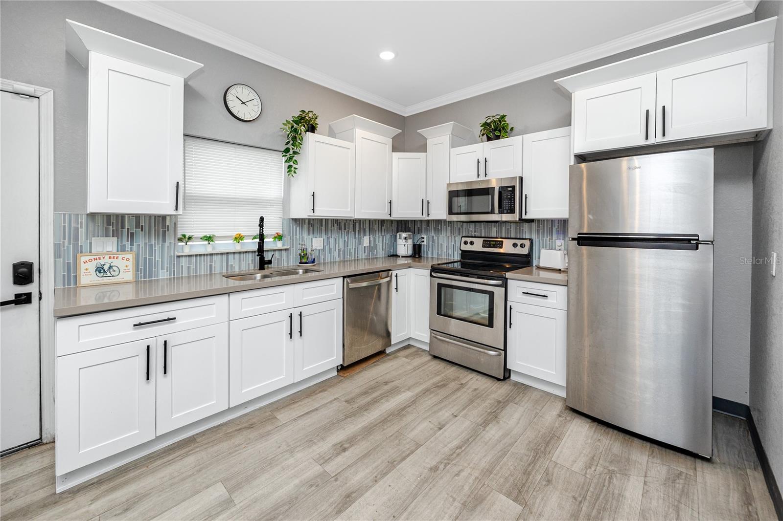 FRUITLAND HEIGHTS - Commercial Sale