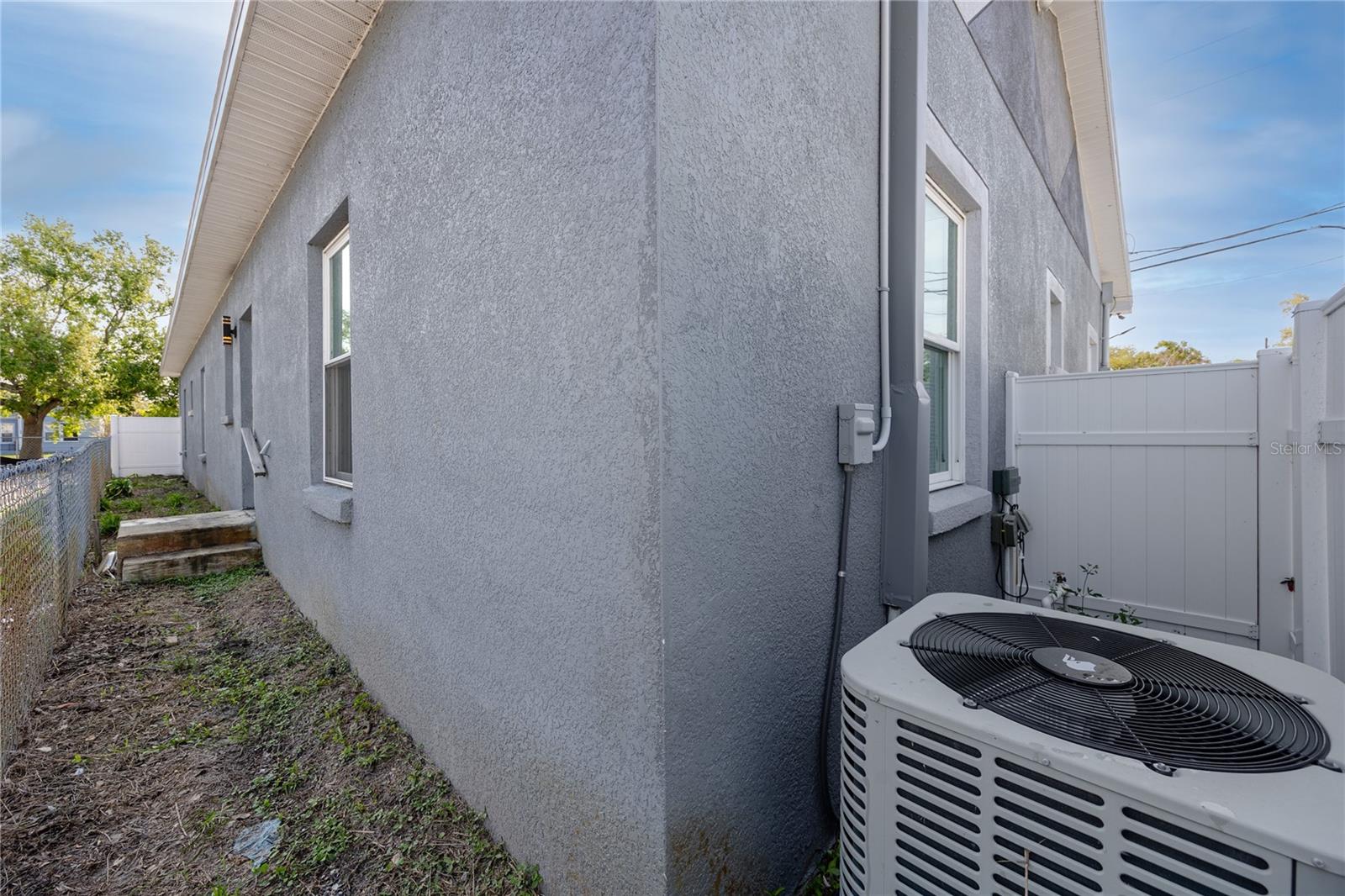 FRUITLAND HEIGHTS - Commercial Sale