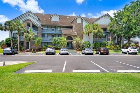 Photo of 575 Shadow Wood Lane #233, Titusville, FL 32780 (MLS # O6348195) Photo of 575 Shadow Wood Lane #233, Titusville, FL 32780 (MLS # O6348195)