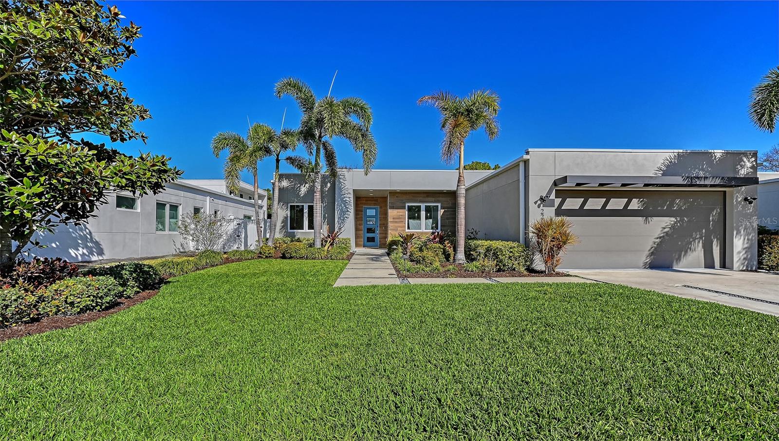 GREENWICH - Residential