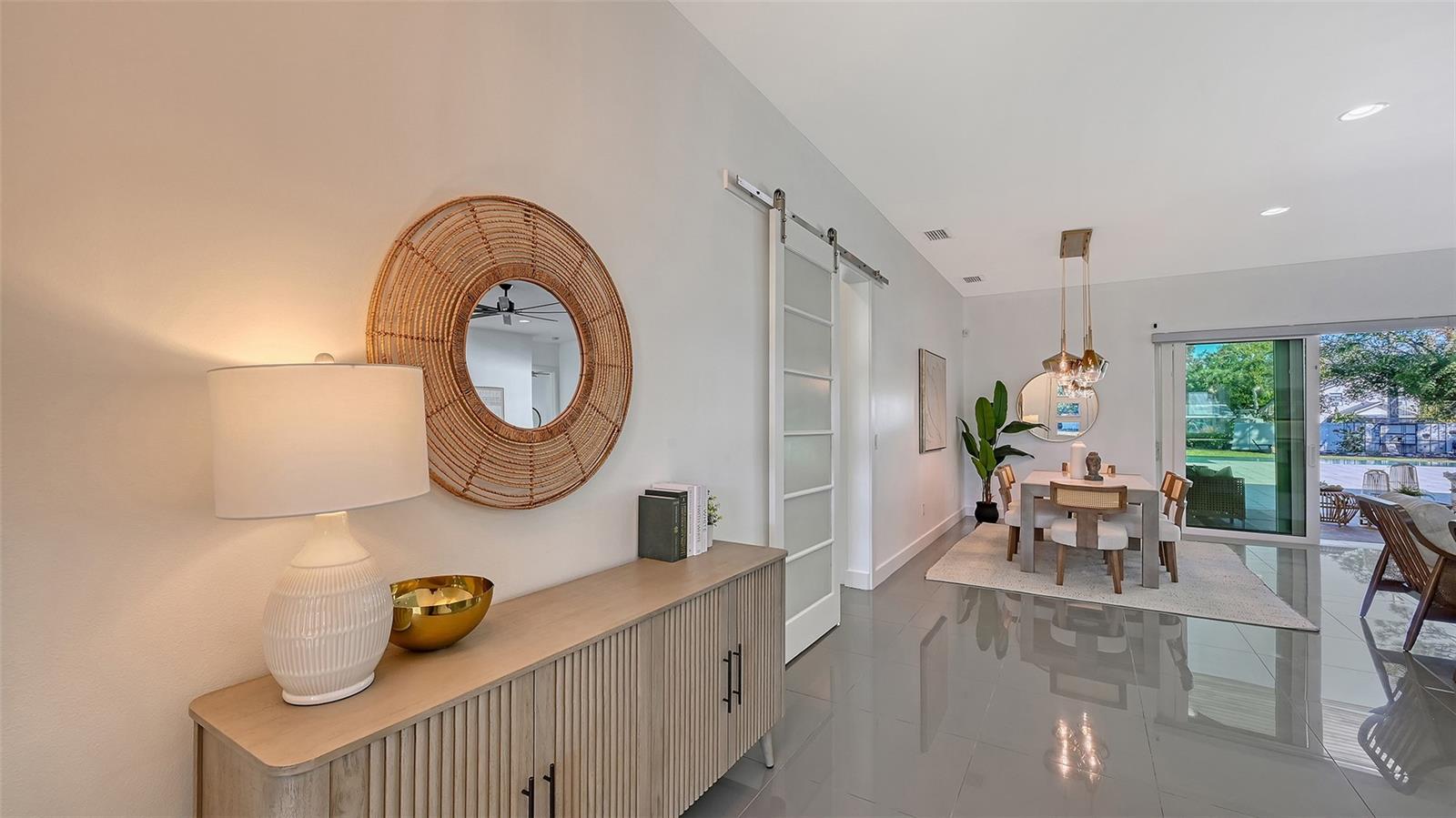 GREENWICH - Residential