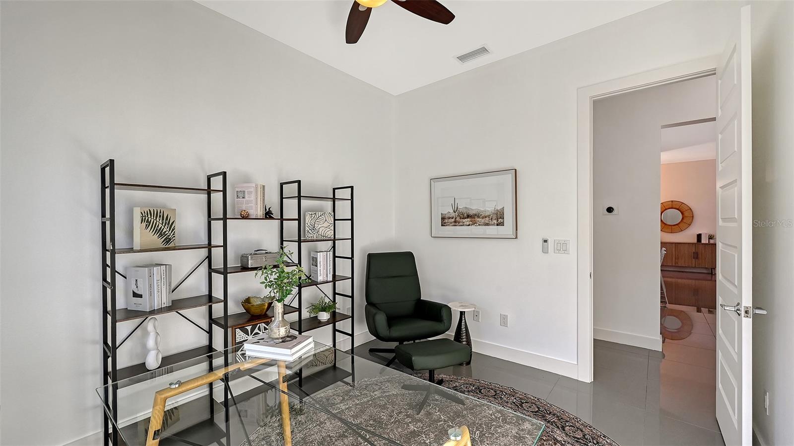 GREENWICH - Residential