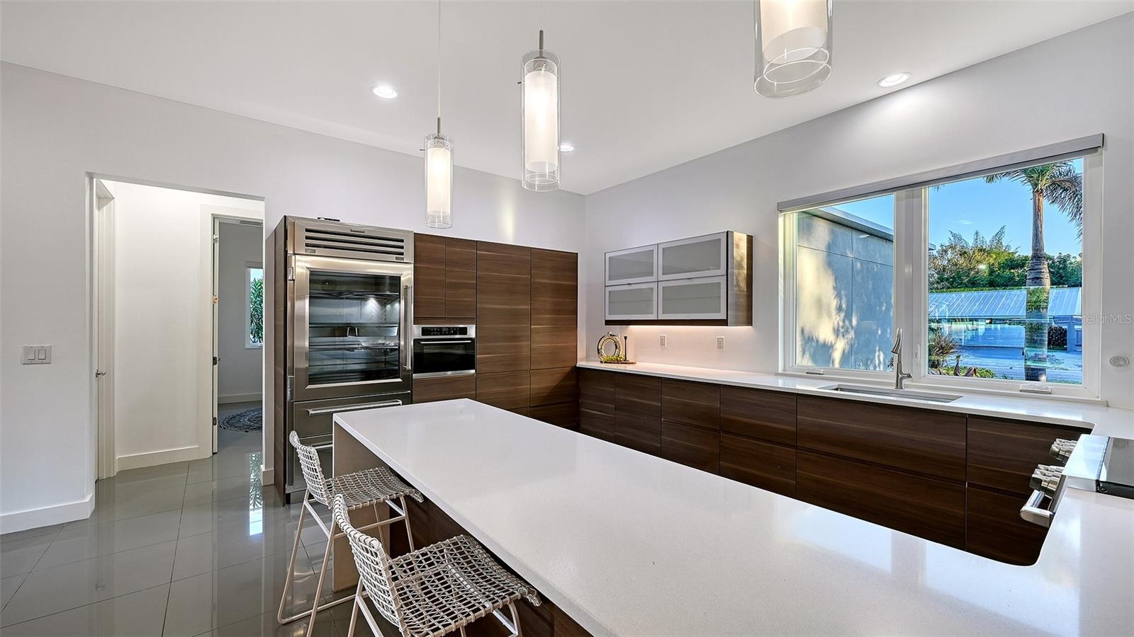 GREENWICH - Residential