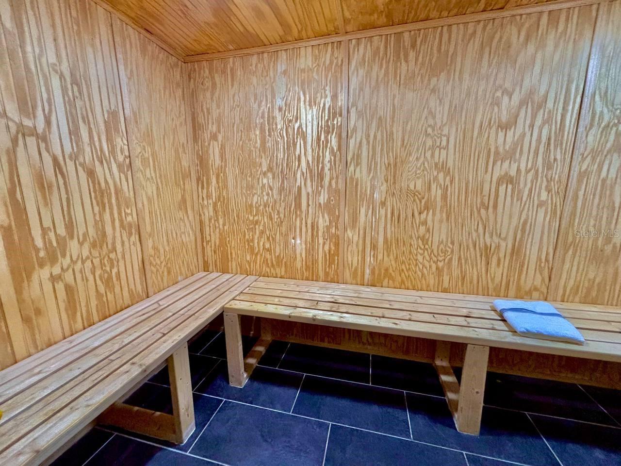 SPRING HILL - Residential Lease