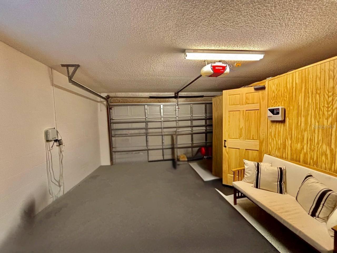 SPRING HILL - Residential Lease