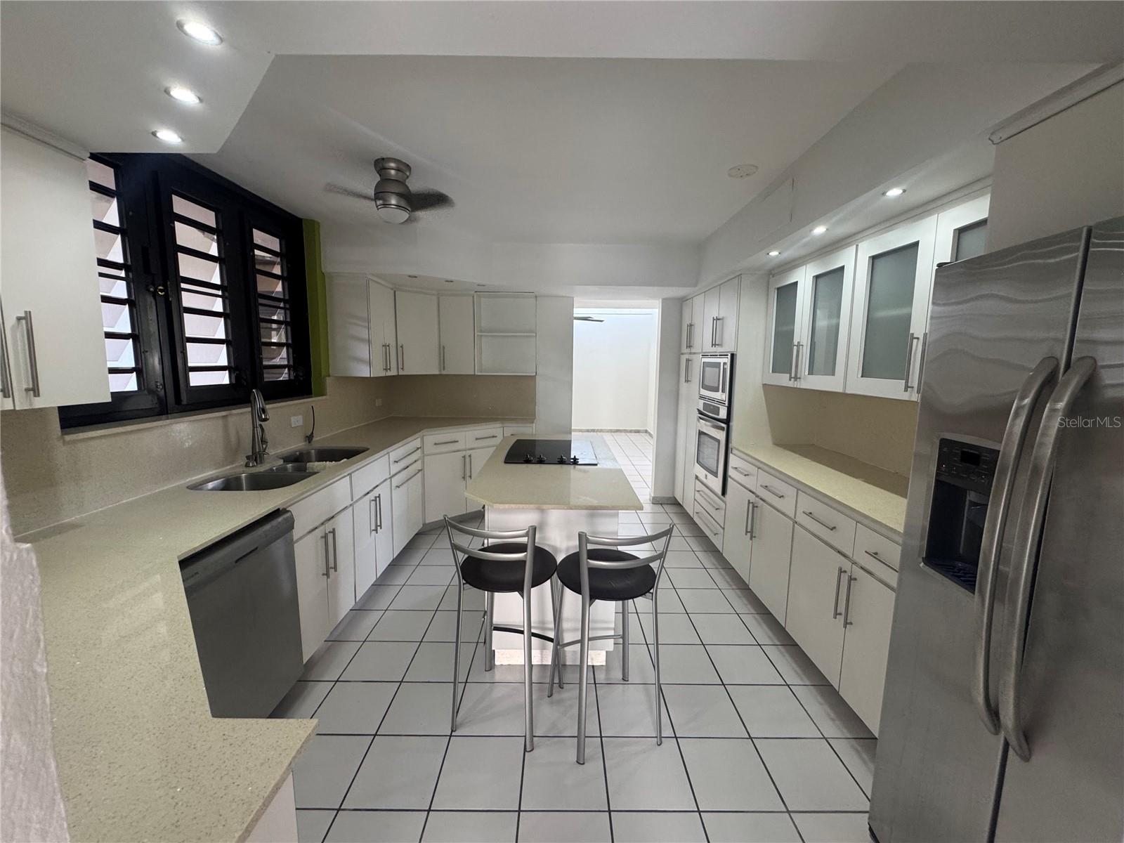 SAN. PEDRO ESTATETS - Residential