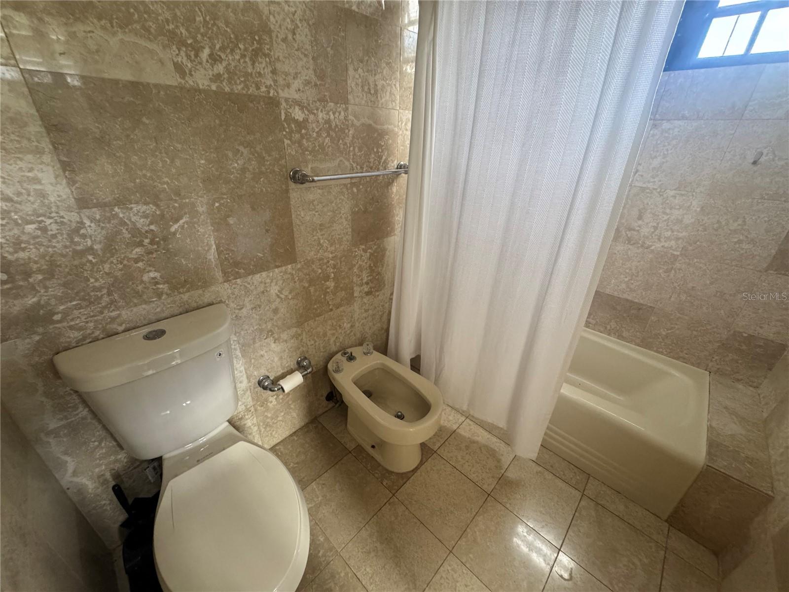 SAN. PEDRO ESTATETS - Residential