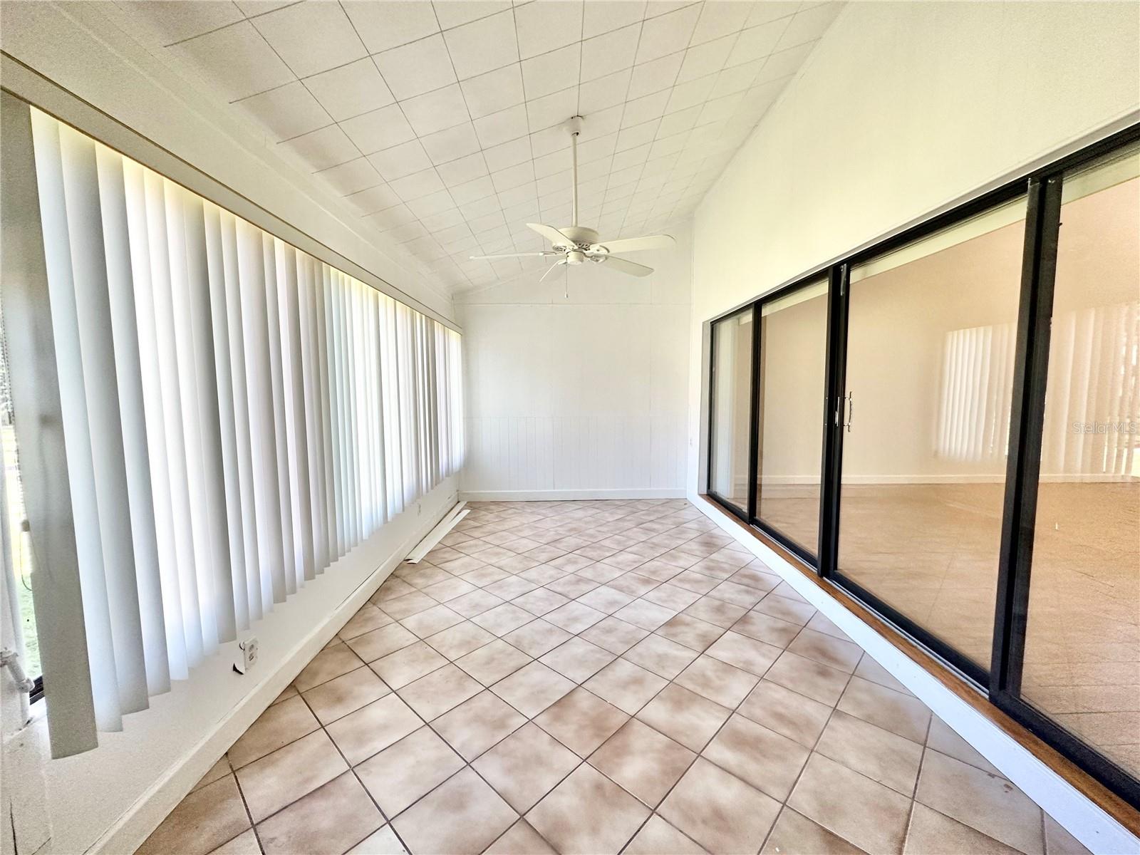 LAKE OF THE WOODS SEC 03 TWNHS - Residential