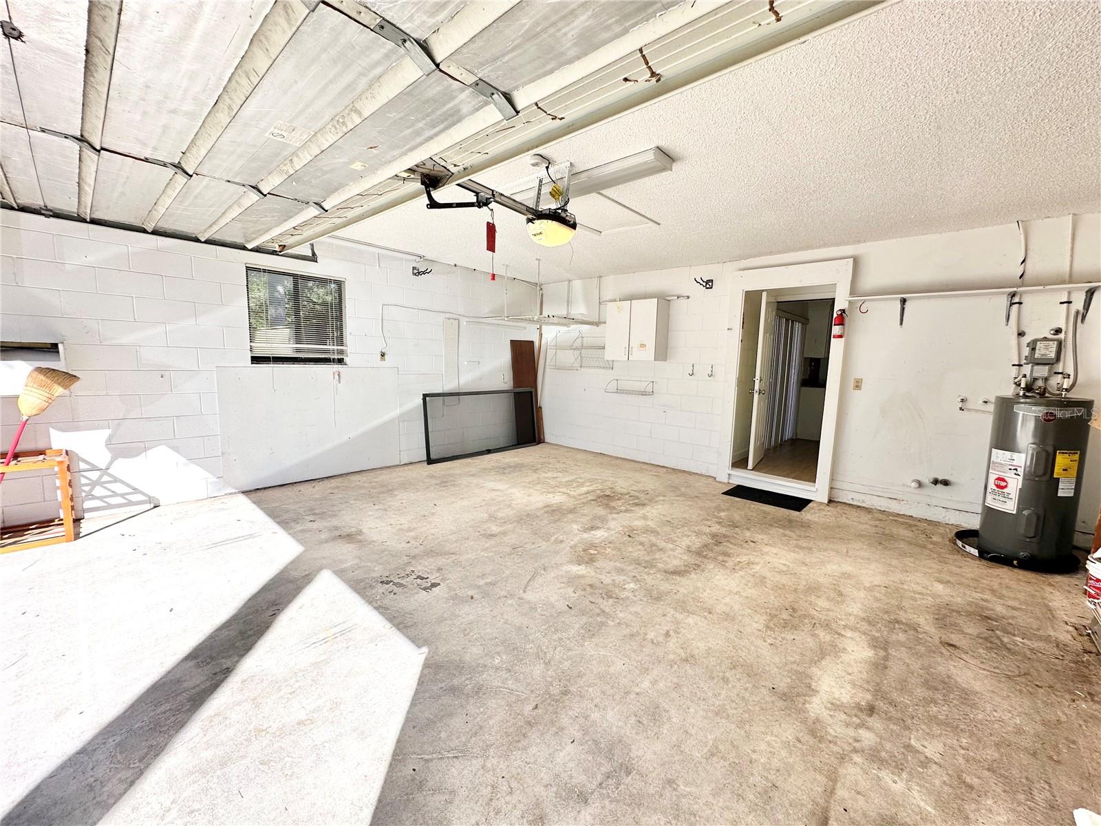 LAKE OF THE WOODS SEC 03 TWNHS - Residential