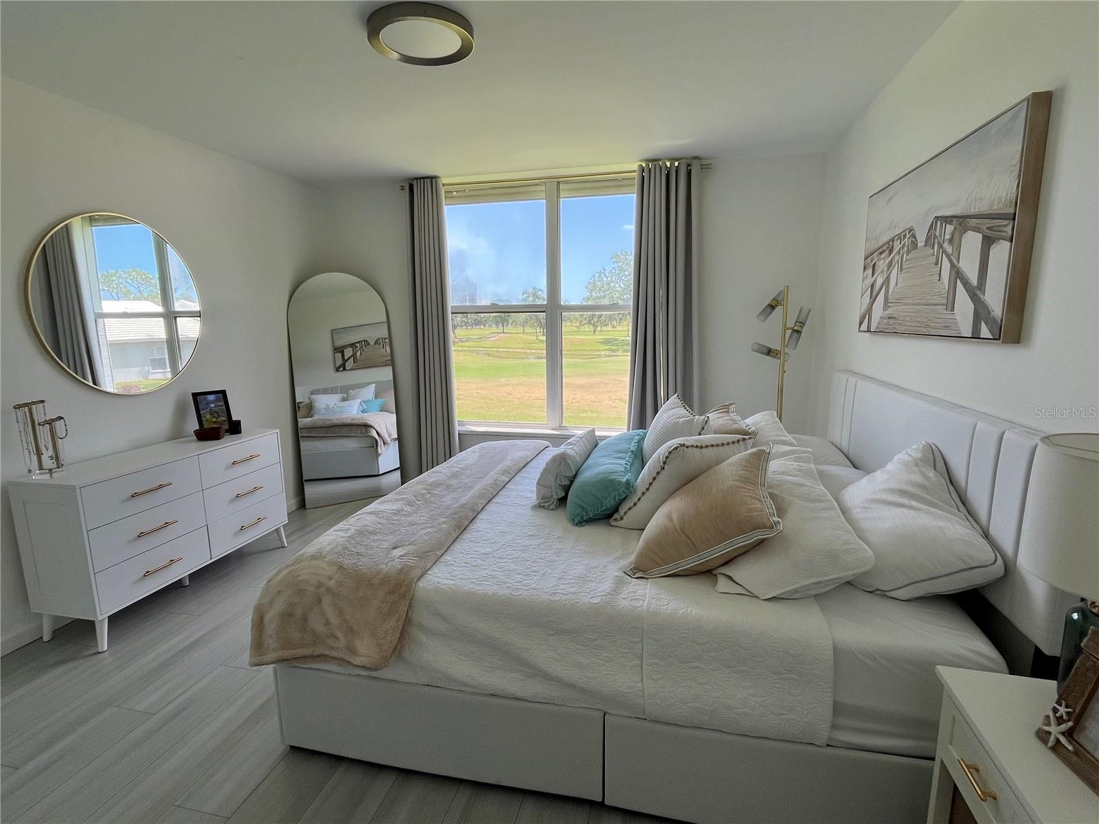 THE LINKS AT PINEBROOK - Residential Lease