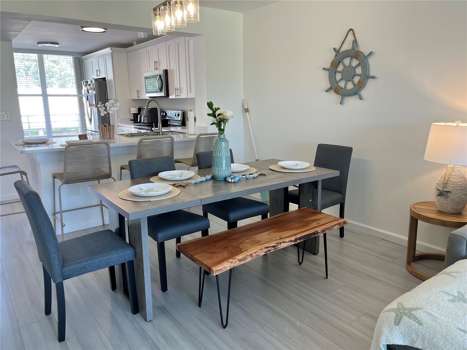 THE LINKS AT PINEBROOK - Residential Lease