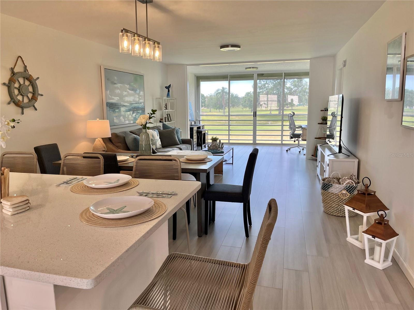 THE LINKS AT PINEBROOK - Residential Lease