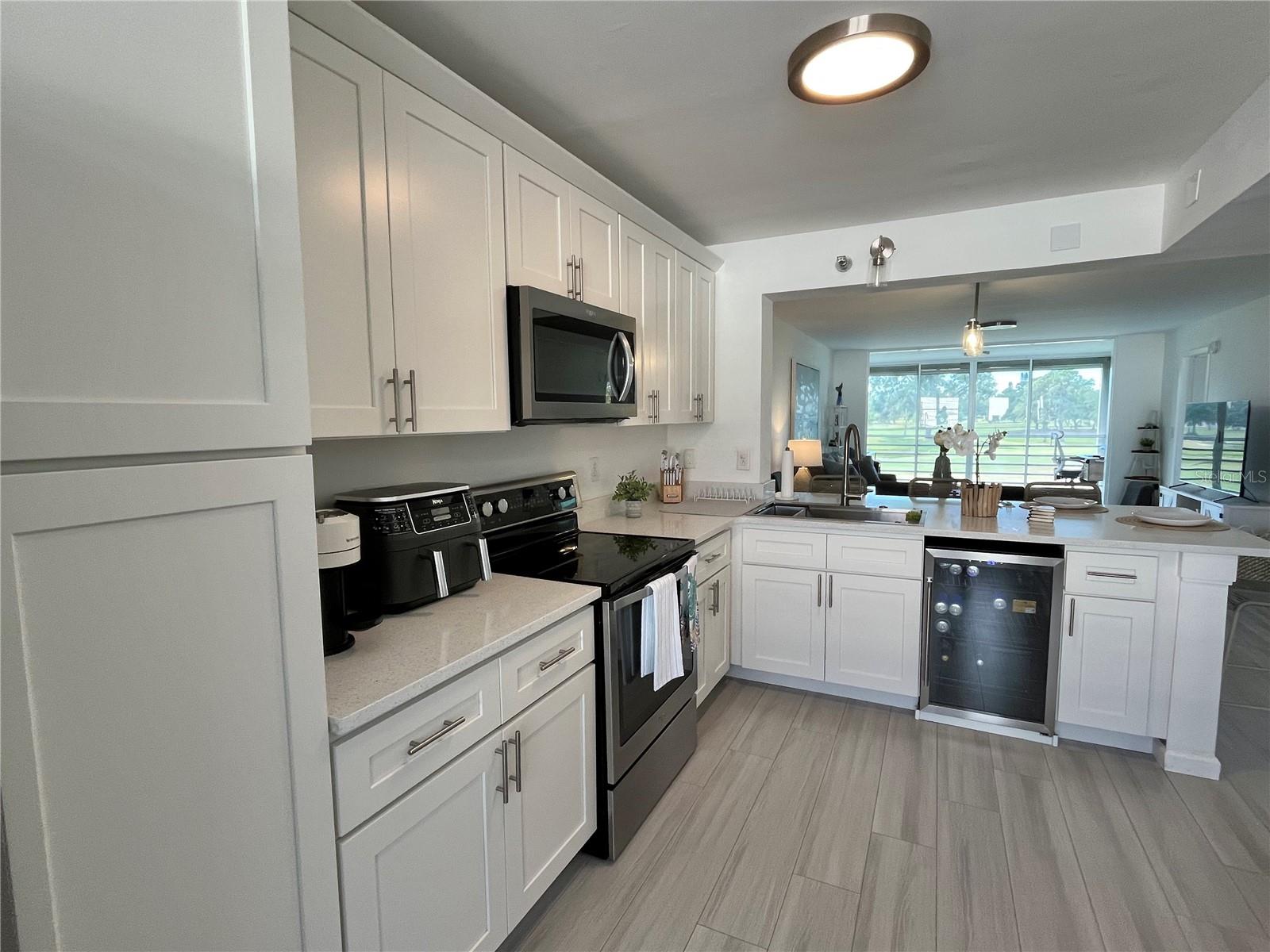 THE LINKS AT PINEBROOK - Residential Lease