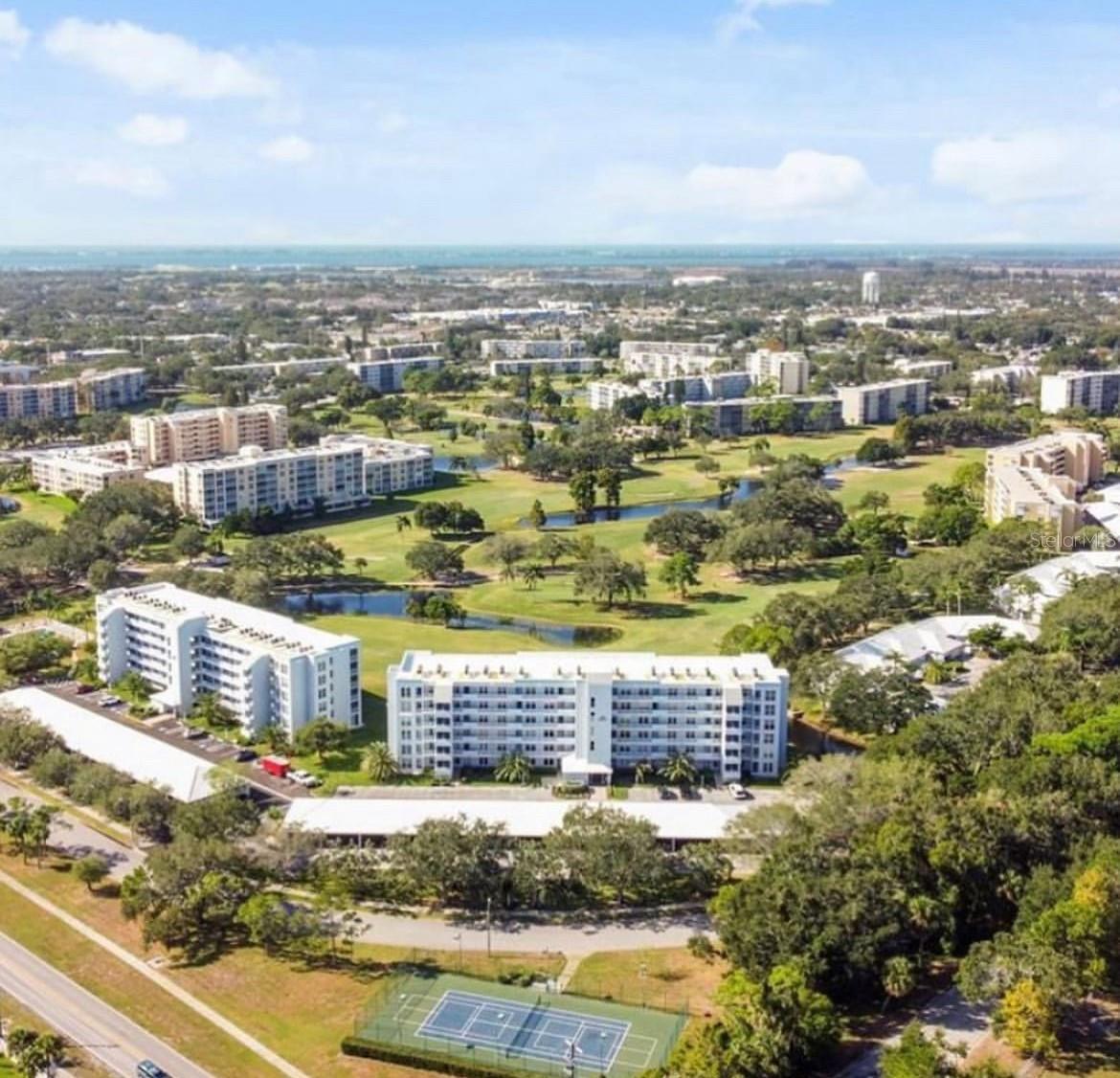 THE LINKS AT PINEBROOK - Residential Lease