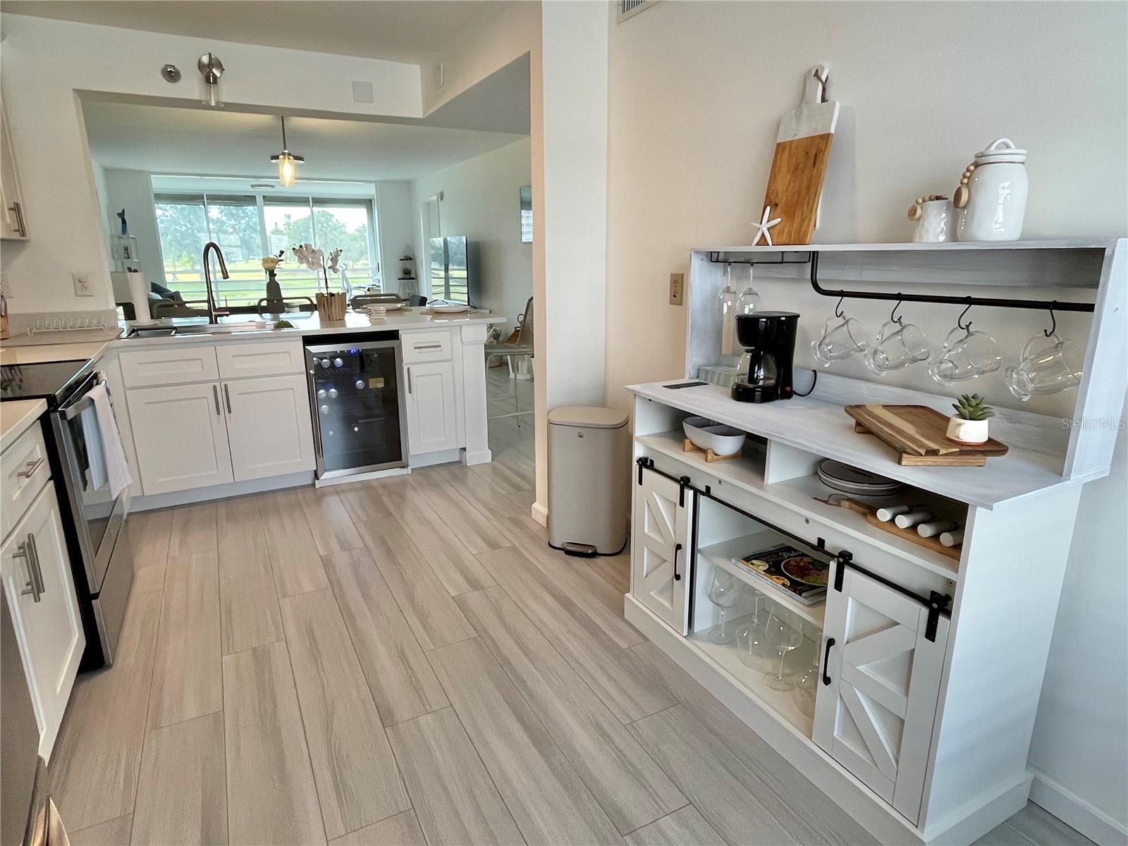 THE LINKS AT PINEBROOK - Residential Lease