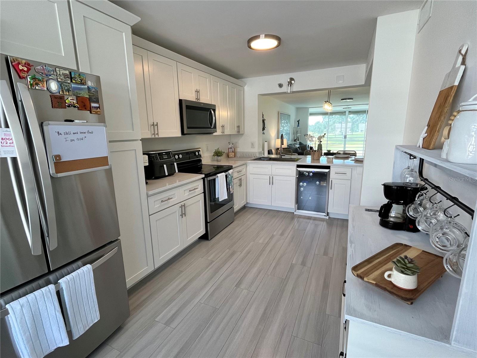 THE LINKS AT PINEBROOK - Residential Lease