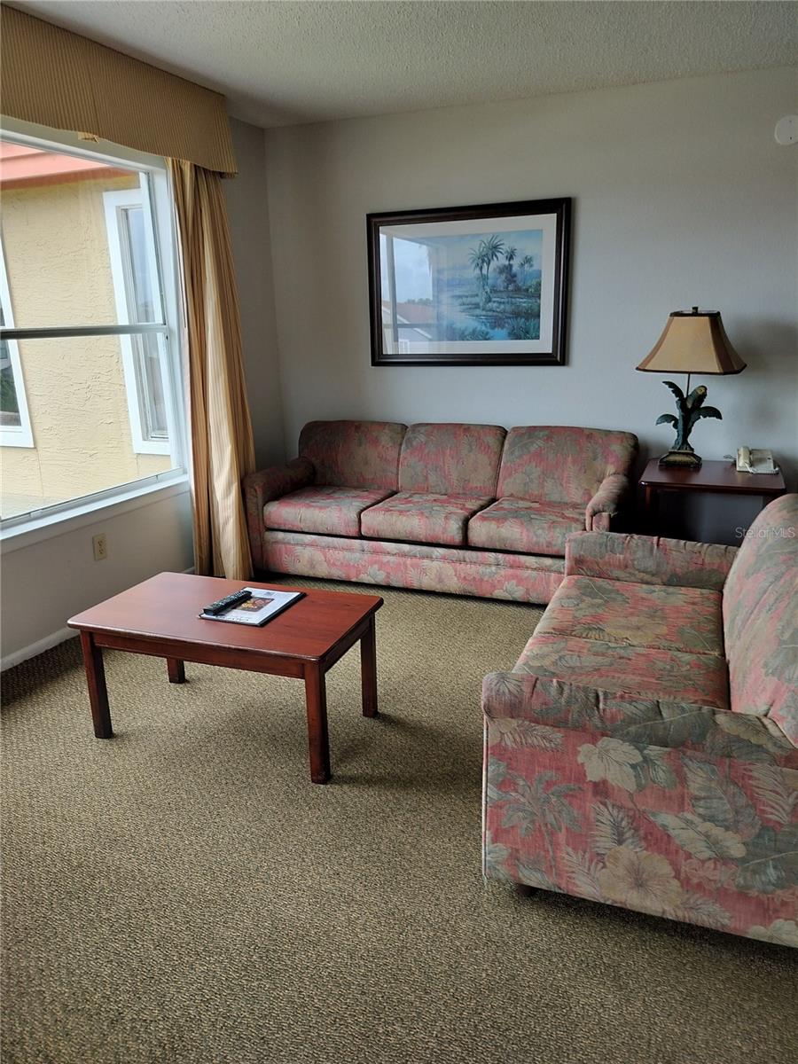 6403 PARC CORNICHE DRIVE 4304