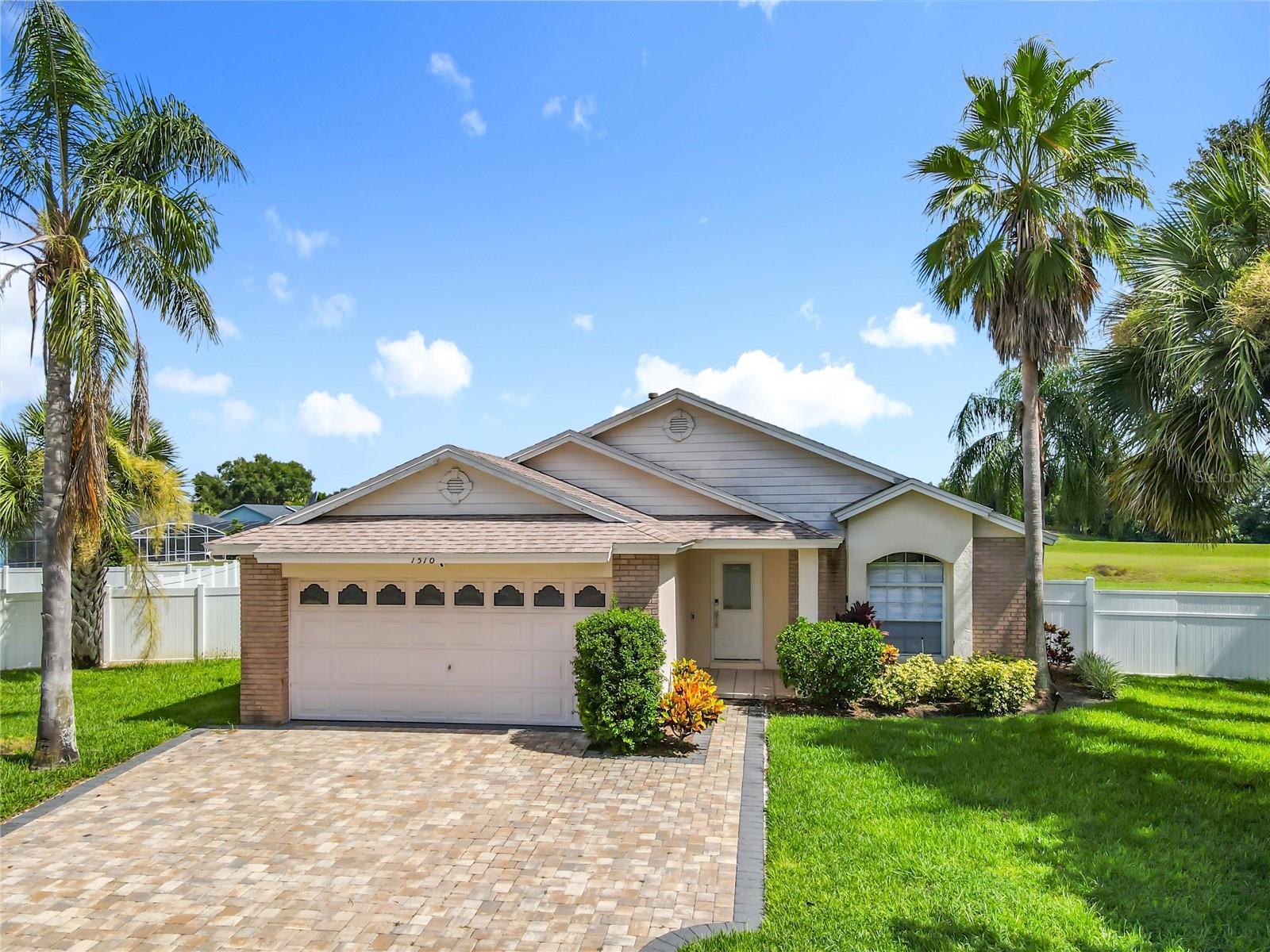 HERE IS YOUR OPPORTUNITY TO RENT THIS BEAUTIFUL UPDATED POOL HOME!! This three bedrooms and two bathrooms home has been carefully updated, featuring a modern sleek look. The home is fully furnished, allowing for a easy move-in. This property features an open floor plan with split bedrooms that provide privacy to its occupants. The kitchen includes all major appliances, and it is fully loaded with various kitchen tools. In the primary bedroom you will find a in-suite bathroom with a garden tub and a walking closet. Additionally, the primary room has a sliding door that gives you private access to the back enclosed porch and to the pool. Let's now talk about the POOL! The pool is screened and has a spacious desk for pool lounge chairs. Adjacent to the pool is a huge enclosed porch for your enjoyment during days and nights, with NO REAR NEIGHBORS, in which it provides you with total privacy. The property is fully fenced, and it sits in big lot in a cul-de-sac, so there is extra space on both sides of the property, which means that there is no close neighbors. This home is centrally located near major attractions, hospitals, restaurants, entretaiments, and everything that Central Florida has!